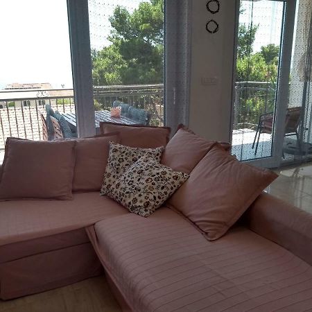 Apartments Viskovic Макарска Екстериор снимка