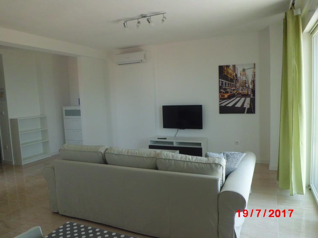 Apartments Viskovic Макарска Екстериор снимка