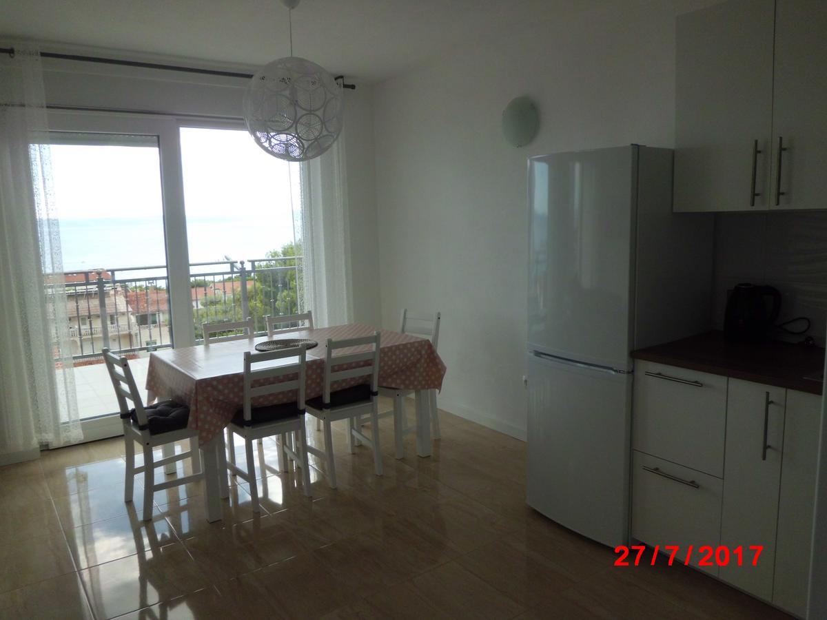 Apartments Viskovic Макарска Екстериор снимка