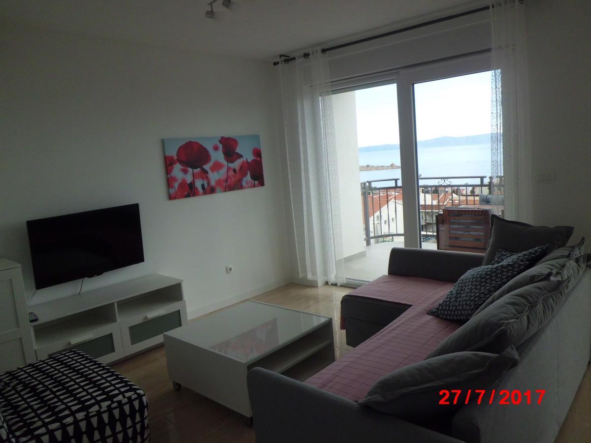 Apartments Viskovic Макарска Екстериор снимка