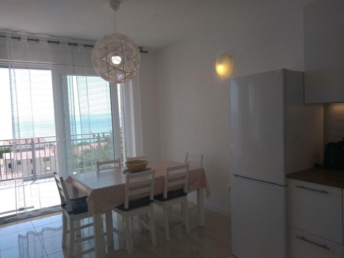 Apartments Viskovic Макарска Екстериор снимка