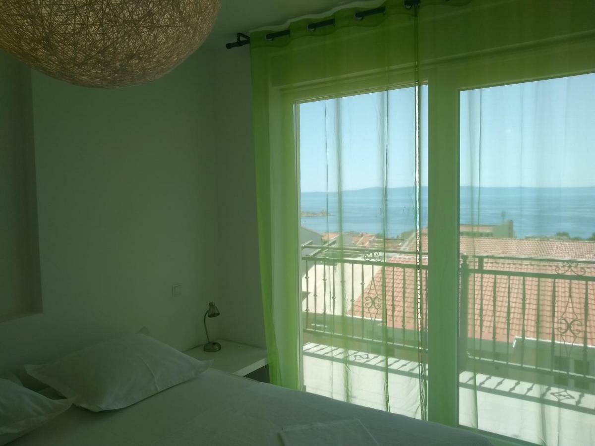Apartments Viskovic Макарска Екстериор снимка