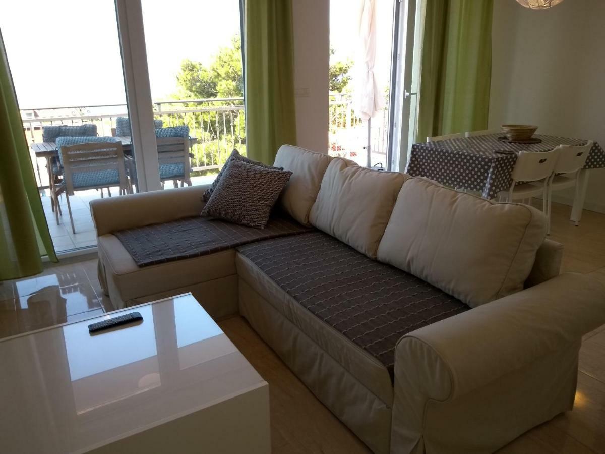 Apartments Viskovic Макарска Екстериор снимка
