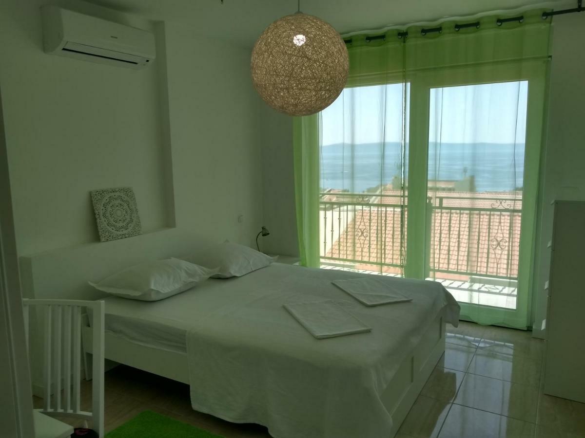 Apartments Viskovic Макарска Екстериор снимка